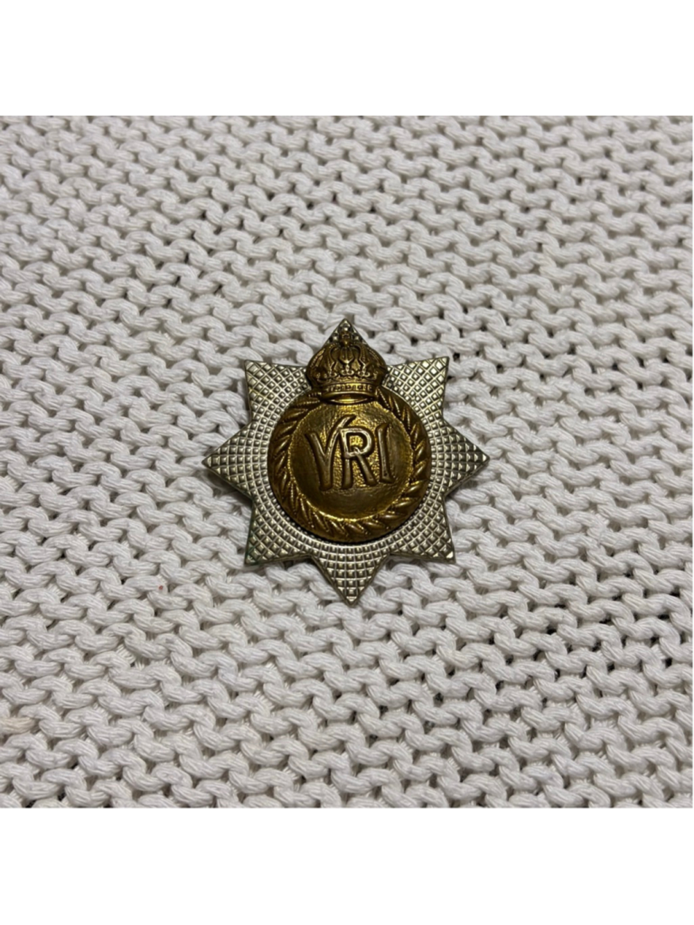 Royal Canadian Regiment RCR Cap Badge 1894-1904 Guelphic Crown TipTaft Maker